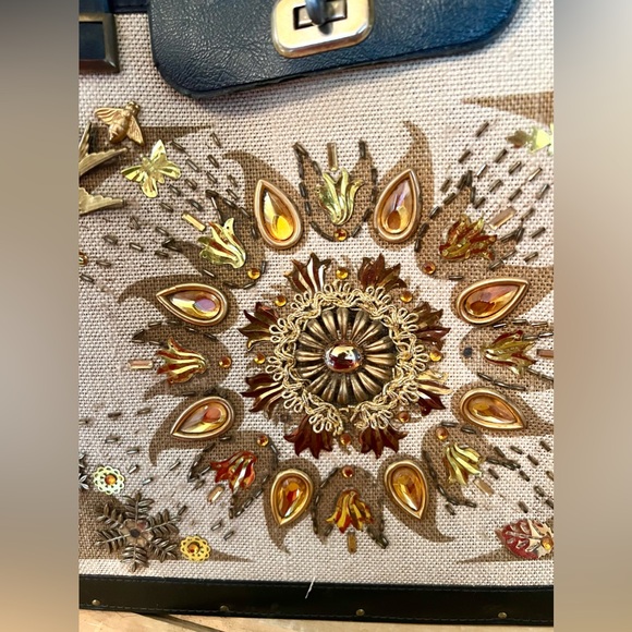 Vintage 1960s Enid Collin’s Style Beaded Handbag With Sparrows & Snowflakes - Picture 4 of 16